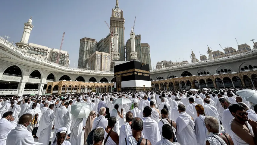 Hajj: 1,300 దాటిన హజ్‌ మృతుల సంఖ్య