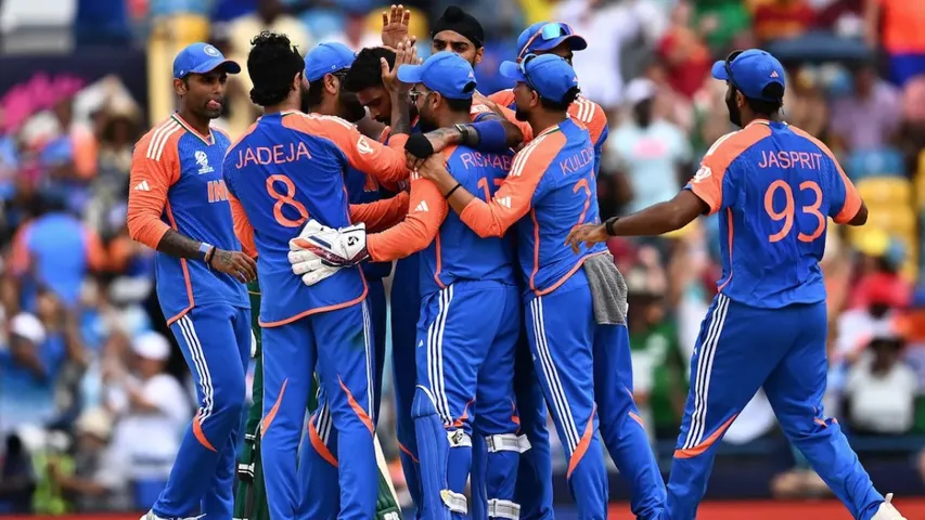 Next India Captain : టీమిండియా కెప్టెన్సీ రేసులో ఆ నలుగురు.. ఎవరికి ఎక్కువగా ఛాన్స్ ఉందంటే?