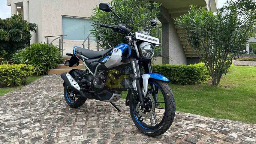 CNG Bike: తొలి CNG బైక్‌ లాంచ్ చేసిన బజాజ్..