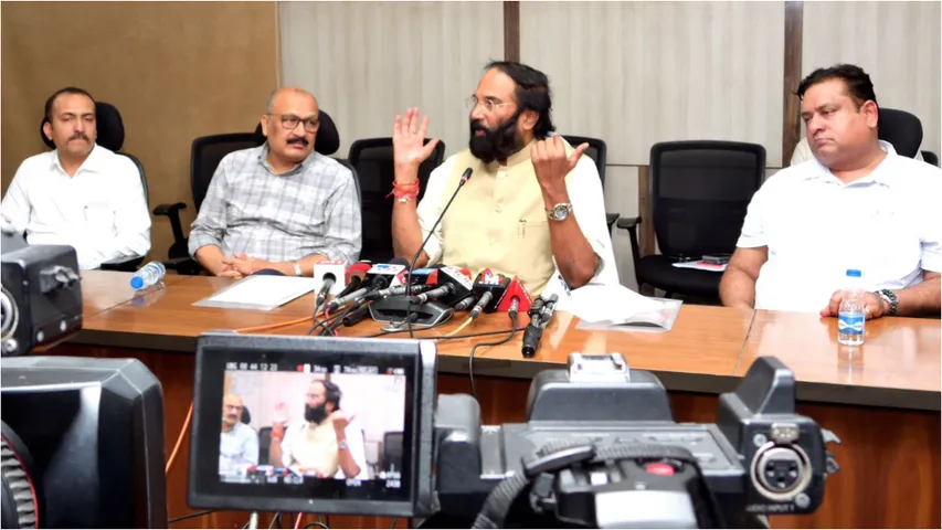 Telangana: కమీషన్ల కోసమే కేసీఆర్ కాళేశ్వరం-మంత్రి ఉత్తమ్