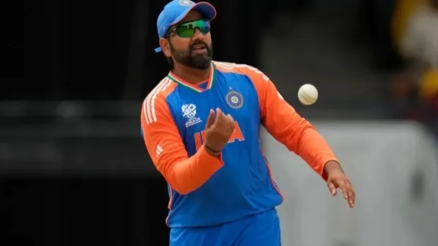 అరుదైన రికార్డ్ సాధించబోతున్న రోహిత్ శర్మ!