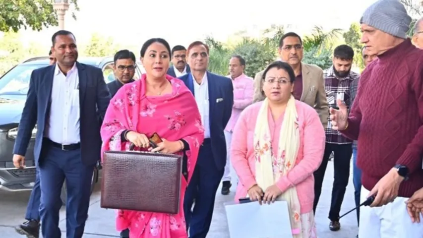 Rajasthan Budget: యువతకు 10 లక్షల ఉద్యోగాలు.. రాజస్థాన్‌ బడ్జెట్‌ హైలెట్స్‌