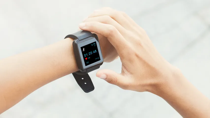 Amazfit Smart Watches : స్మార్ట్‌వాచ్‌లపై భారీ ఆఫర్స్.. Amazfit Active, Amazfit Balance పై 55% తగ్గింపు..!