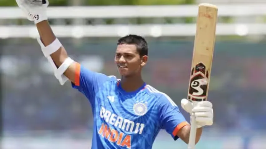 ICC టీ20 బ్యాటింగ్ ర్యాకింగ్స్ లో 6 స్థానానికి ఎగబాకిన జైస్వాల్!