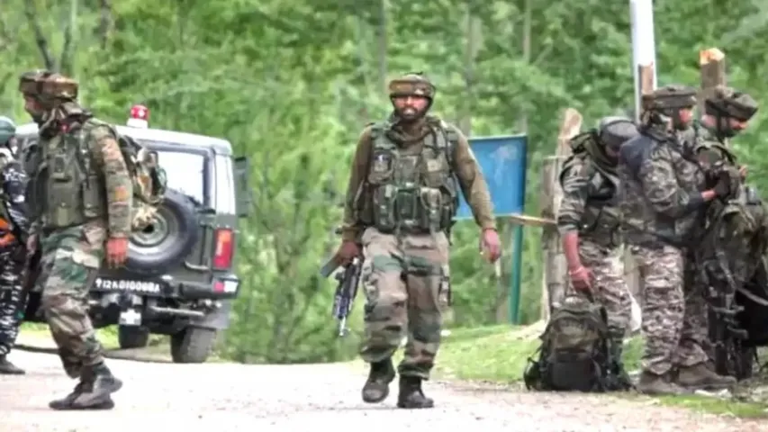 Jammu-Kashmir: జమ్మూ-కాశ్మీర్‌లో ఎన్‌కౌంటర్..ఇద్దరు జవాన్లు, నలుగురు ఉగ్రవాదులు మృతి