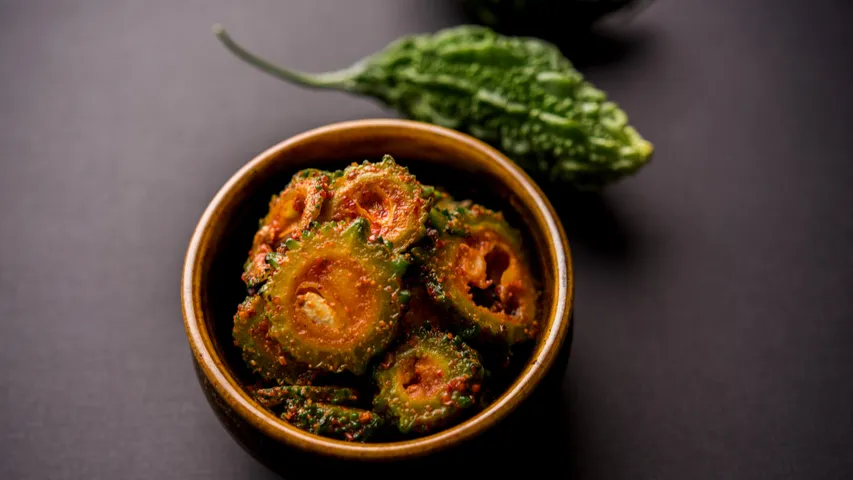 Bitter Gourd Pickle: ఈ రుచికరమైన కాకరకాయ పచ్చడిని ఇంట్లోనే ఇలా రెడీ చేసుకోండి!
