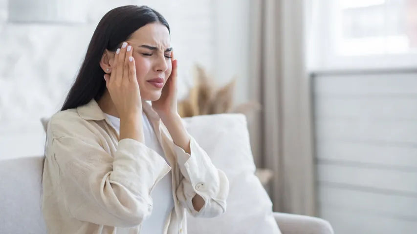 Migraine: ఈ ఆహార పదార్థాలు మైగ్రేన్ నొప్పిని పెంచుతాయి.. అందుకే తినవద్దు!