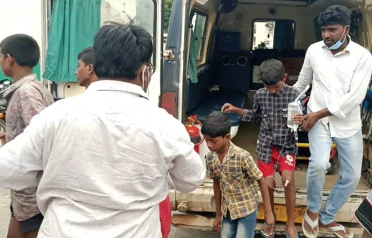 Food Poison: గురుకుల పాఠశాలలో ఫుడ్ పాయిజన్..150 మంది విద్యార్థులు అస్వస్థత
