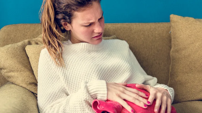 Periods: ఆడపిల్లలకు చిన్నవయసులోనే పీరియడ్స్ రావడం ఎందుకు మొదలవుతుంది..?