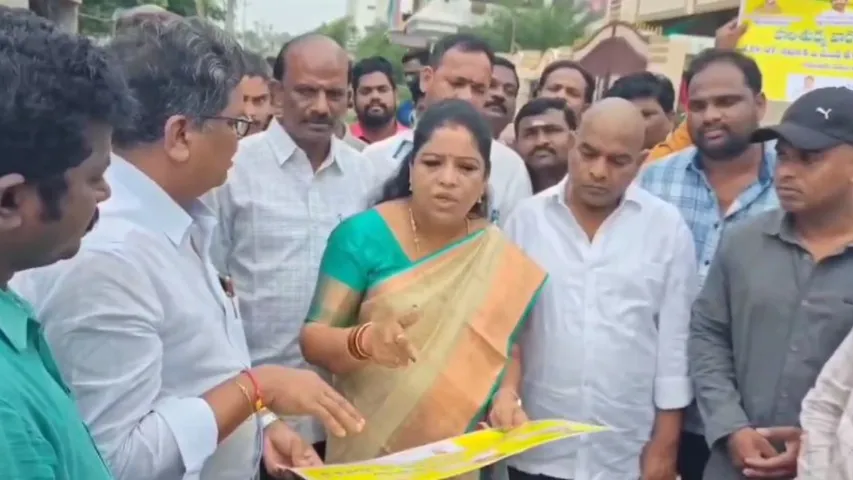 AP: ముమ్మరంగా పారిశుధ్య పనులు నిర్వహించాలి.. అధికారులకు మంత్రి హెచ్చరిక
