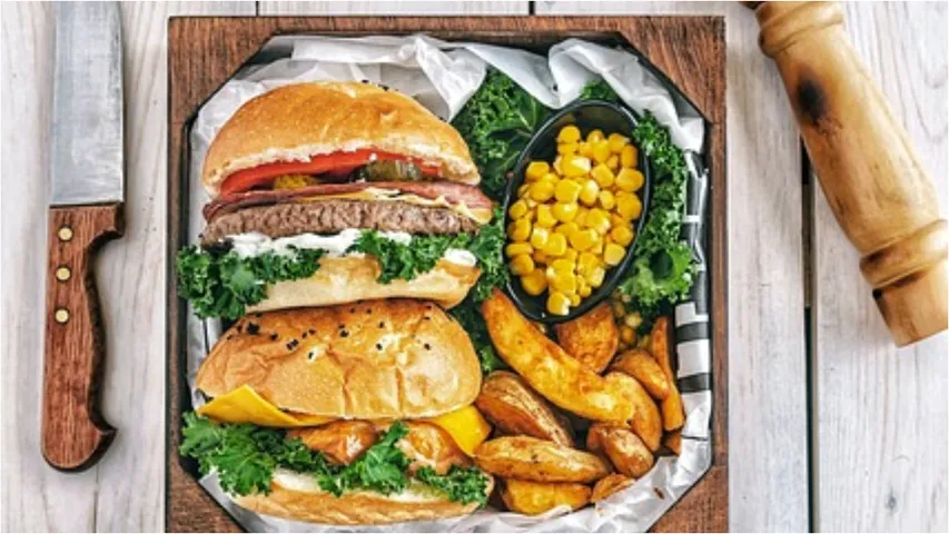 Fast Food: ఫాస్ట్ ఫుడ్‌ ఎక్కువగా తింటే కిడ్నీలు చెడిపోతాయా? నిజమేంటి?
