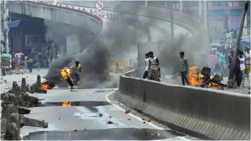 Bangladesh: షేక్ హసీనా పార్టీ నేతలు, హిందువులే టార్గెట్.. 29 మంది నేతల హత్య..