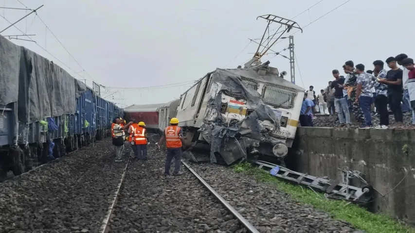 Train Accident: కలవరపెడుతున్న రైలు ప్రమాదాలు.. ఒక్క నెలలోనే ఆరు ఘటనలు