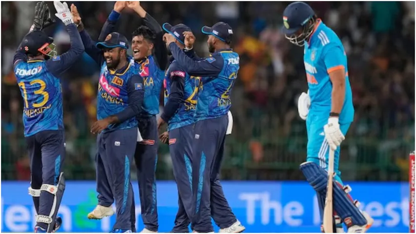 Ind Vs Sl: రెండో వన్డేలో తడబడిన భారత్.. తప్పని పరాభవం!