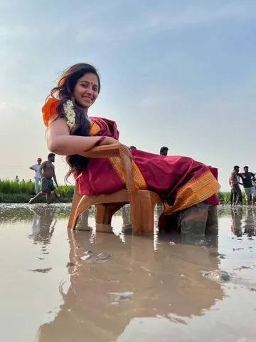 అంజలి 'బహిష్కరణ' షూటింగ్ స్టిల్స్
