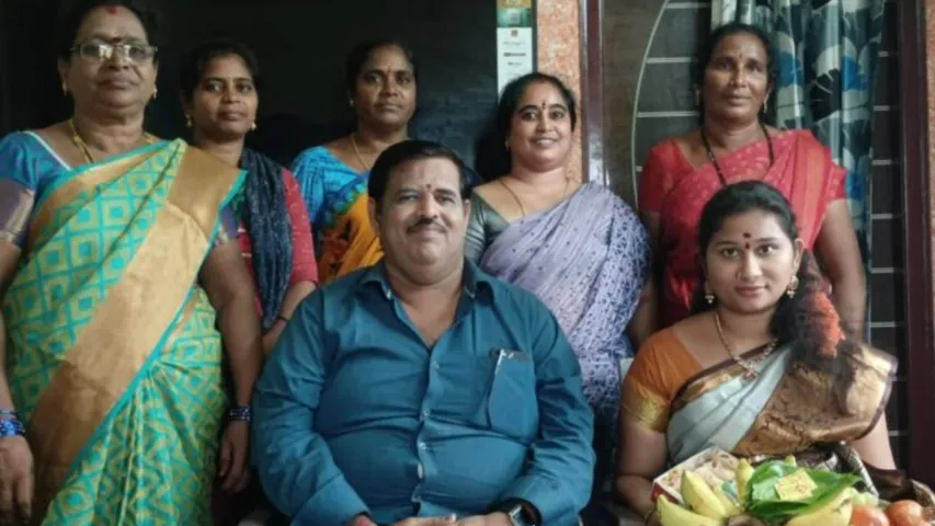 AP: పెళ్లి పేరుతో మహిళల మోసం.. వివాహితను పెండ్లికుమార్తెగా చూపించి..