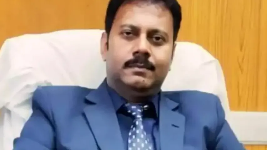 Kolkata Tragedy: కోల్‌కతా అత్యాచారం-హత్య కేసు.. మాజీ ప్రిన్సిపాల్ ఇంటిపై సీబీఐ దాడులు