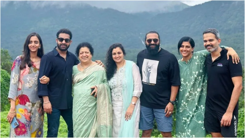 NTR: హిల్ స్టేషన్ లో ఎన్టీఆర్, రిషబ్, ప్రశాంత్ నీల్ వెకేషన్.. ఫొటో వైరల్..!