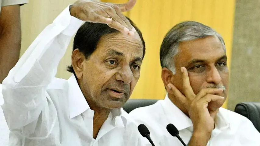 Telangana : కేసీఆర్, హరీష్‌రావుకు బిగ్ షాక్.. కోర్టు నోటీసులు
