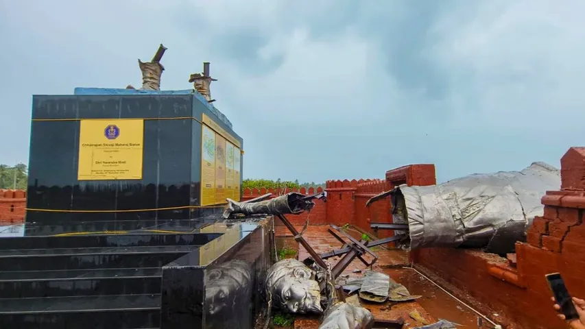 Shivaji Statue: శివాజీ విగ్రహం కాంట్రక్టర్‌కు లుక్‌అవుట్ నోటీసులు జారీ..