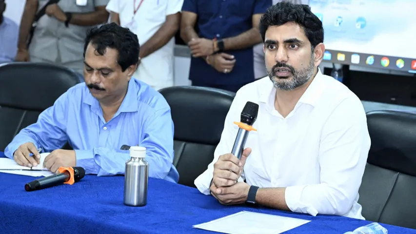 గుడ్లవల్లేరు ఇంజినీరింగ్ కాలేజీ ఘటనపై లోకేష్ కీలక ప్రకటన