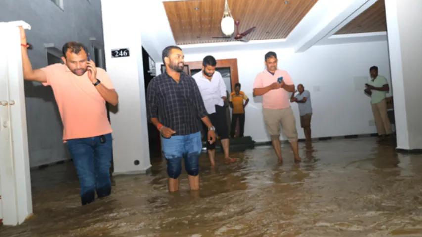 AP Rains: హోం మంత్రి ఇంట్లోకి వరద నీరు