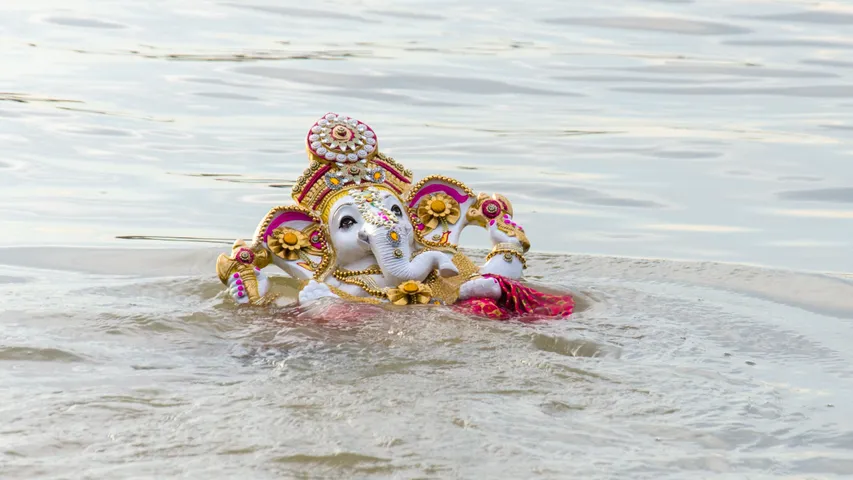 Ganesh Nimajjanam: గణపతిని ఎందుకు నిమజ్జనం చేస్తారో తెలుసా?
