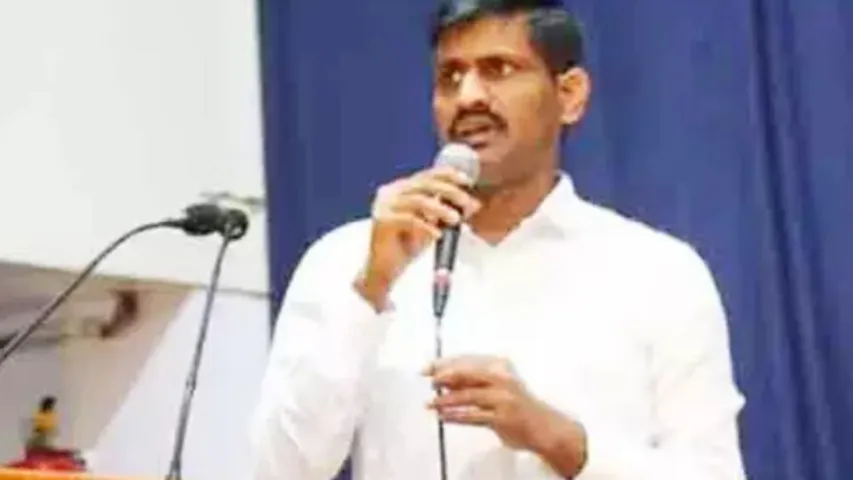 Telangana Rains: వరద బాధితులకు 100 కోట్ల సాయం...ఉద్యోగుల జేఏసీ!