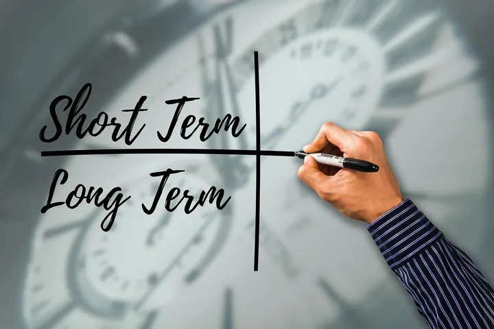 Short-Term vs. Long-Term Loans Which One Should You Choose