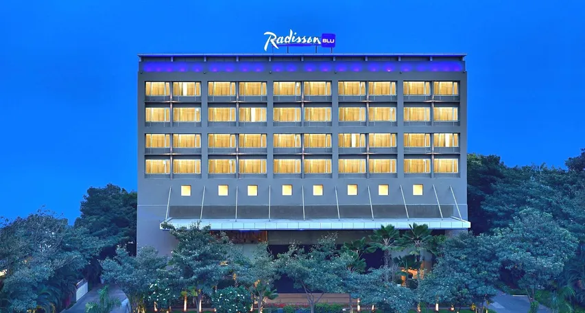 Radisson Blu Hotel, Bengaluru Outer Ring Road reaches milestone in green building excellence as the first LEED NET ZERO CARBON certified hotel in Radisson Hotel Group’s global portfolio