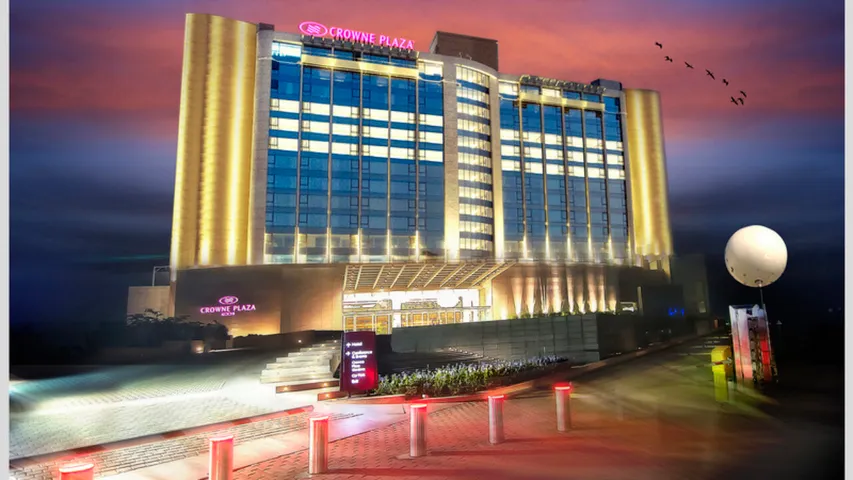 Crowne Plaza Hotel,Kochi