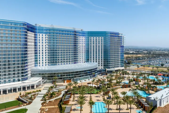 Gaylord Hotels Expands To The West Coast With The Opening Of Gaylord Pacific Resort & Convention Center In Chula Vista, California