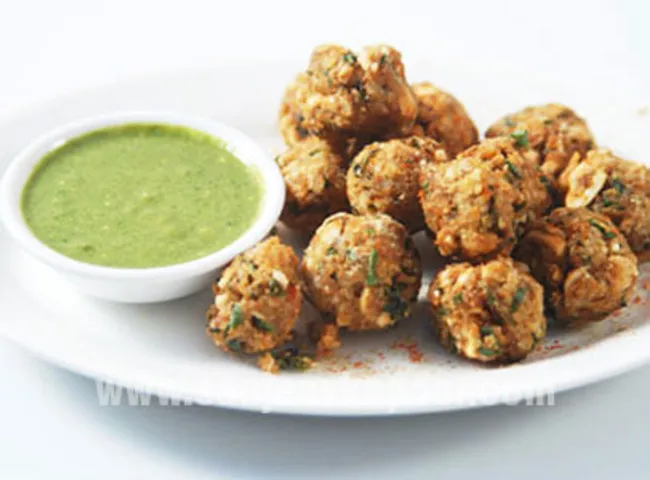 चावल के पकोड़े