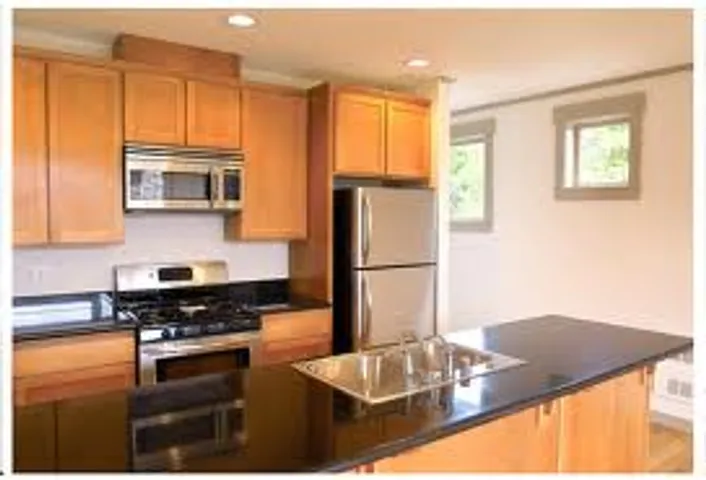 splash all you want the kitchen will still look cl