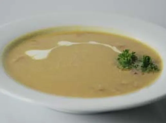 simplicity of a soup n salad meal