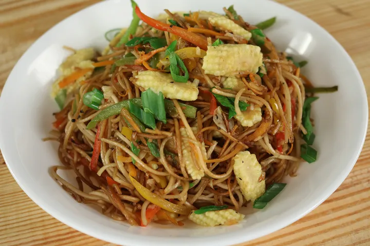 Burnt Garlic Noodles - YT