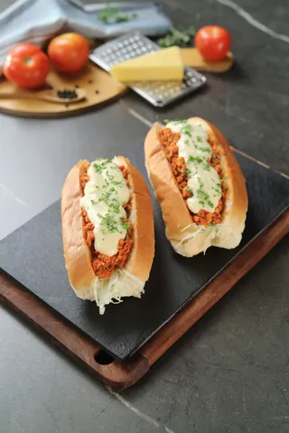Spicy Chicken Hot Dog 1 - YT