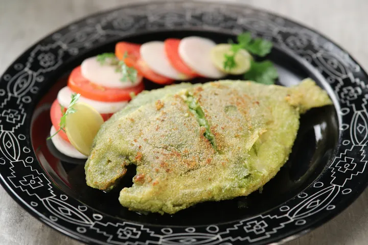 Green Chutney Pomfret - YT