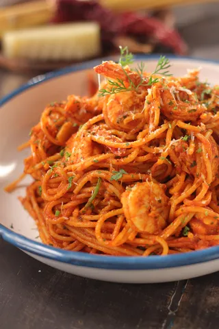 Spaghetti Prawn Recheado 1 - YT