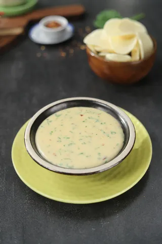 Chilli Cheese Dip 1 - YT