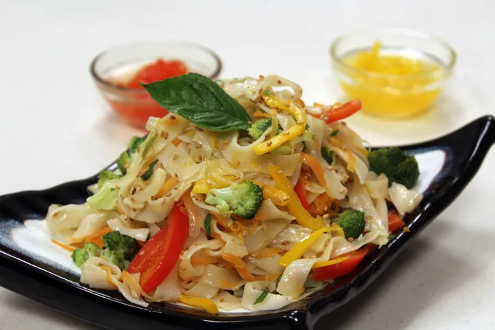 Lime Noodles with Basil - YT