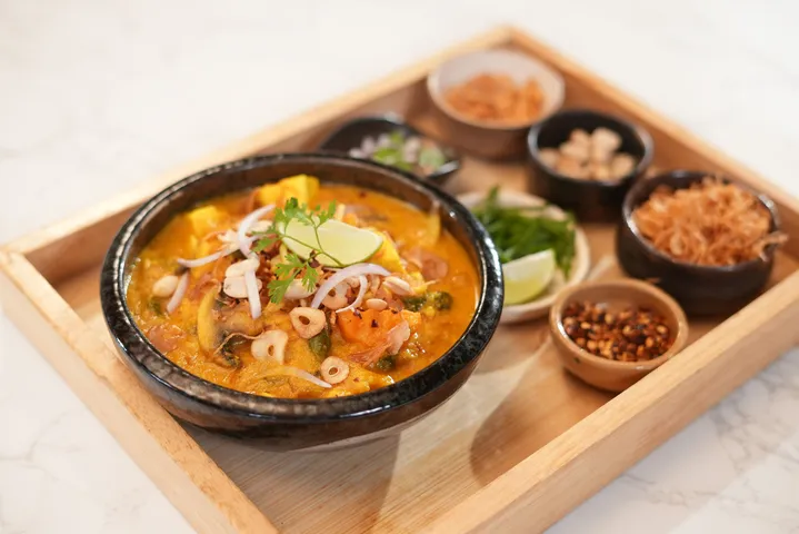 Khao Suey 1 - YT