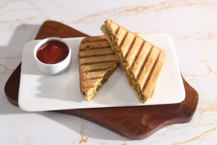 Tofu Bhurji Grilled Sandwich - YT