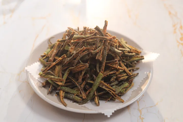 Kurkuri Bhindi - YT