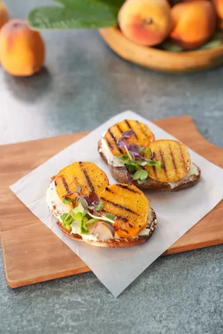 Grilled Peach Crostini - YT