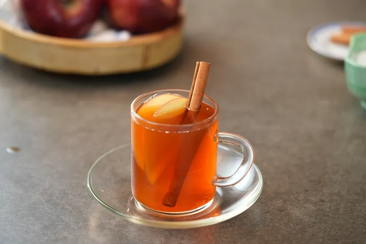 Cinnamon Apple Tea 1 - YT