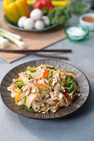 Pad Thai Noodles - YT