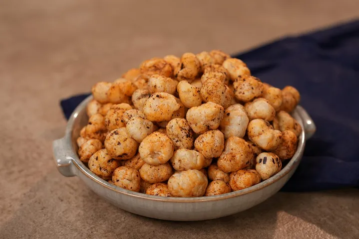 Peri Peri Air Fried Makhana 3 - YT