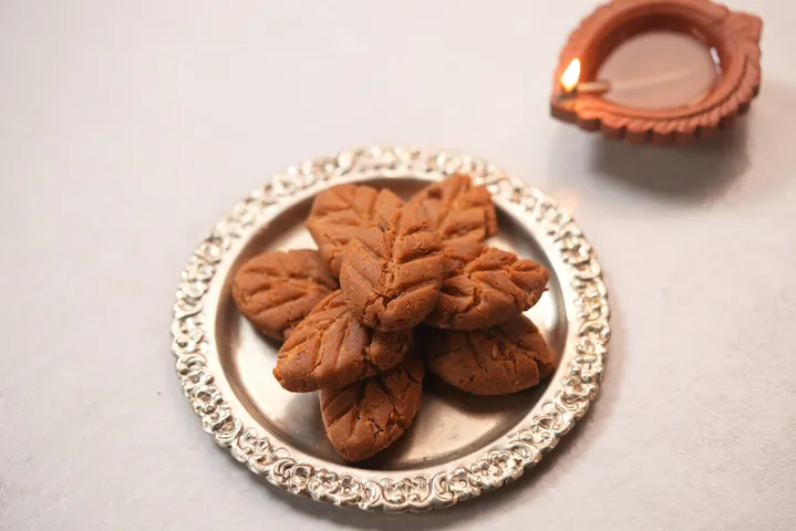 Thekua - Chaath Pooja 2 - YT