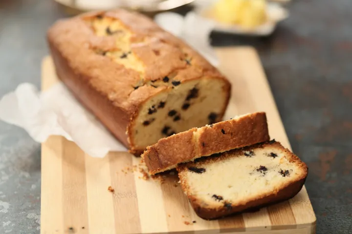 Cream Cheese Pound Cake - YT